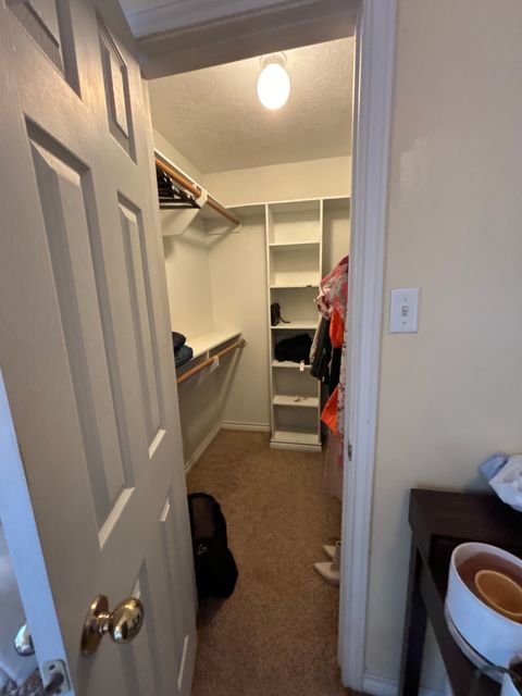 Shared Room in 3Bed.2Bath