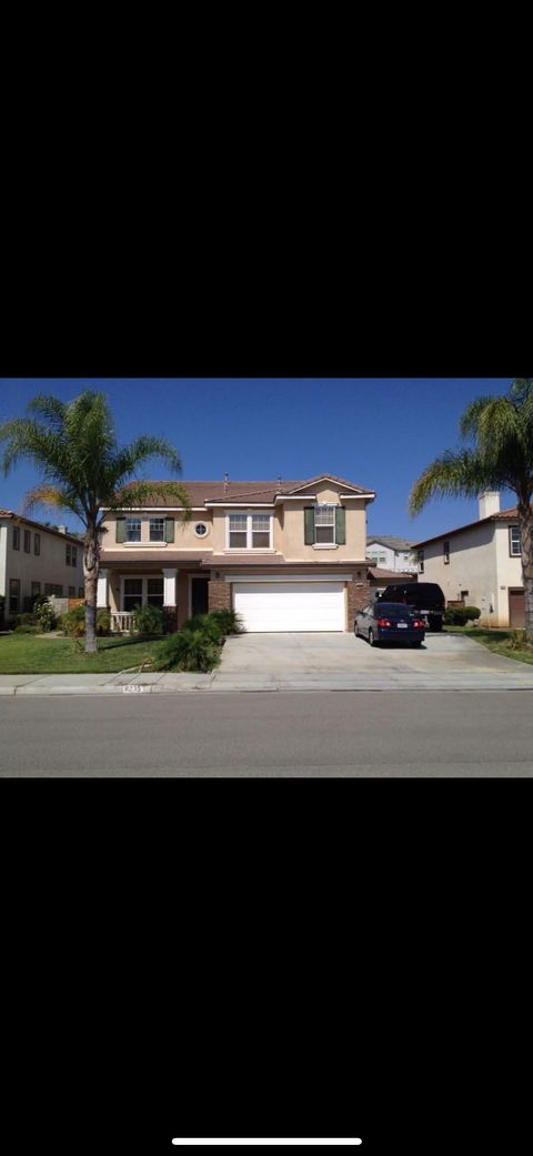 Shared Room in 5Bed.2.5Bath