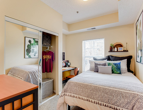 Private Room in 4Bed.1.5Bath
