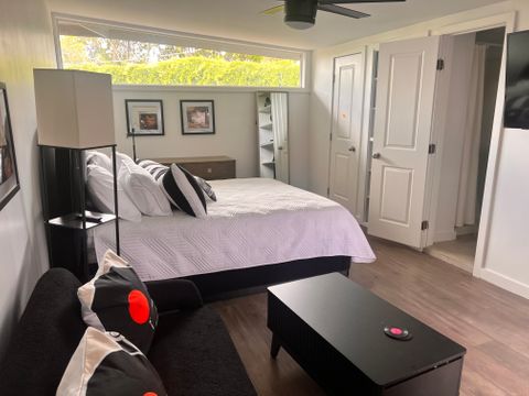 Entire Place 1Bed.1Bath