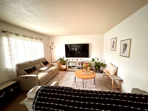 Entire Place 2Bed.1Bath
