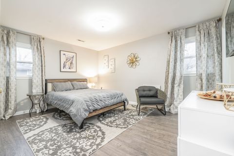 Room7Bed.5Bath