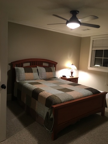 Private Room in 3Bed.3Bath