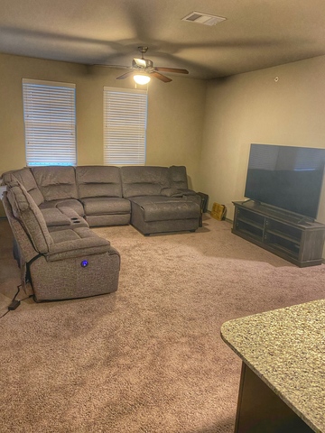 Private Room in 2Bed.2Bath
