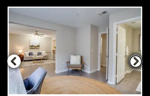 Private Room in 3Bed.3.5Bath