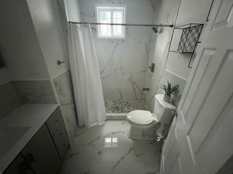 Entire Place 3Bed.1Bath