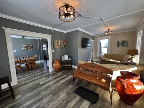 Entire Place 3Bed.2Bath