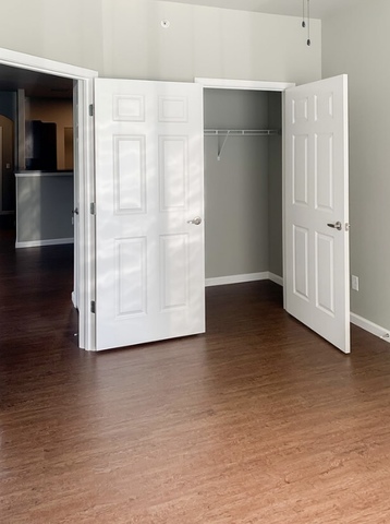 Private Room in 3Bed.2Bath