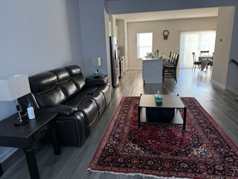 Room2Bed.1.5Bath