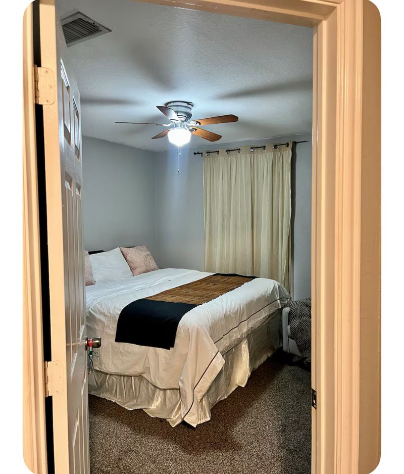 roommates in Haltom City Private Room in 2Bed.2.5Bath - cirtru.com