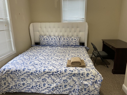 Private Room in 2Bed.1Bath