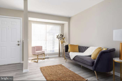 Private Room in 3Bed.3Bath