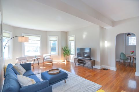 Entire Place 2Bed.1Bath