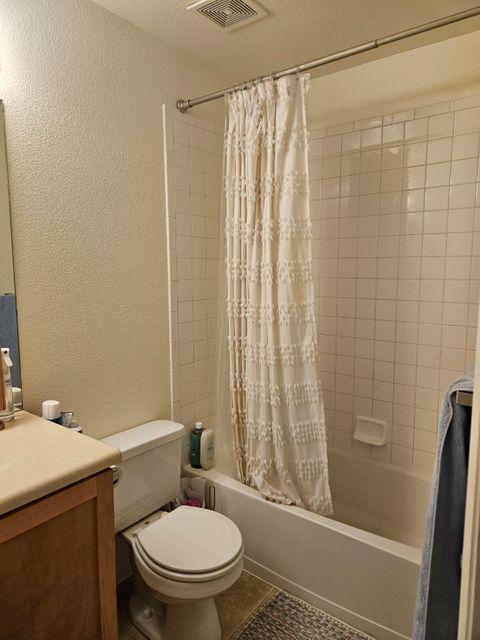 Private Room in 2Bed.2.5Bath