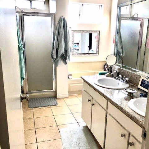 Private Room in 2Bed.1Bath