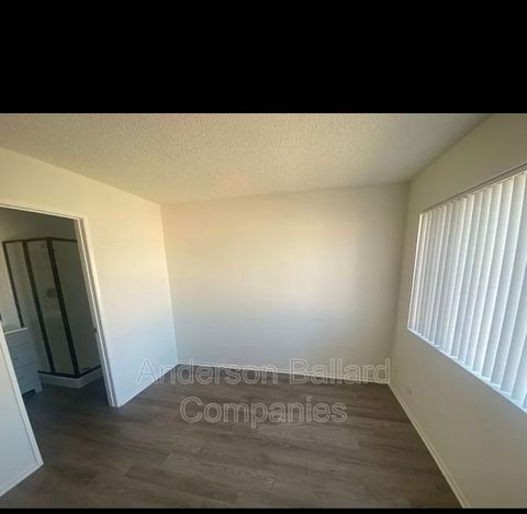 Private Room in 2Bed.2.5Bath