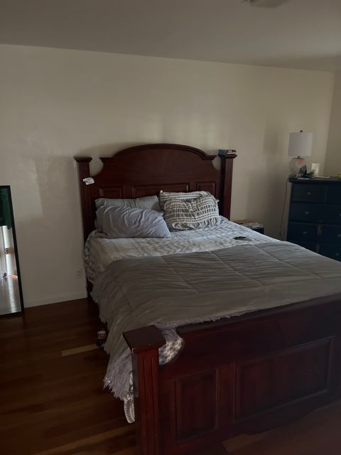 Private Room in 3Bed.1.5Bath