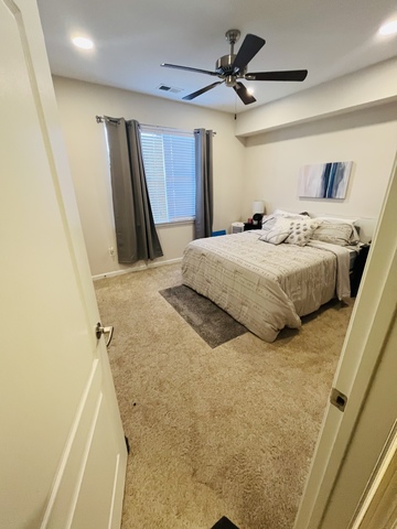 Private Room in 2Bed.2Bath