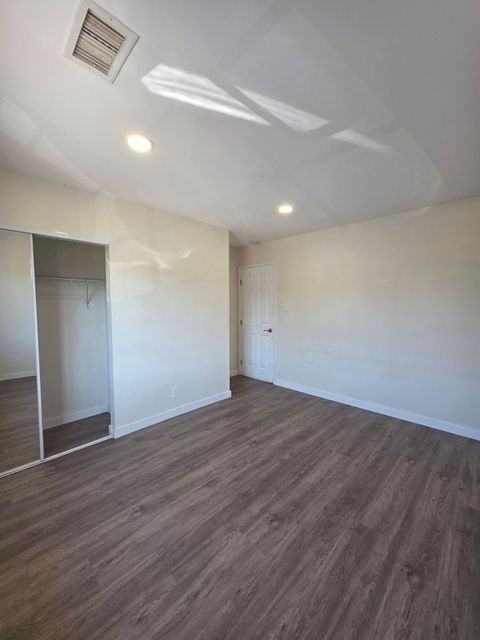 Private Room in 1Bed.1Bath