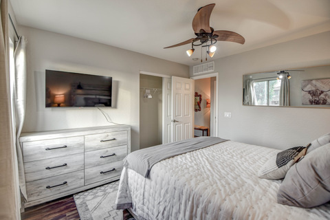 Entire Place 4Bed.3Bath