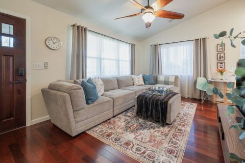 Entire Place 2Bed.1Bath