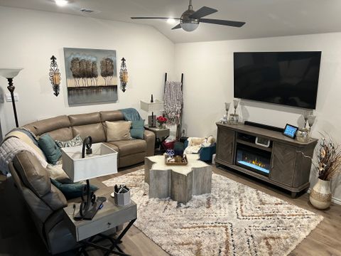 Room3Bed.2Bath