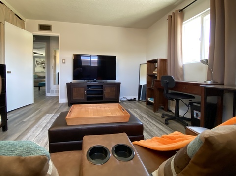 Entire Place 2Bed.1Bath