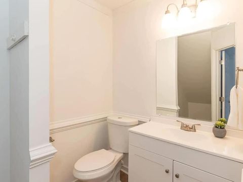 Private Room in 2Bed.1.5Bath