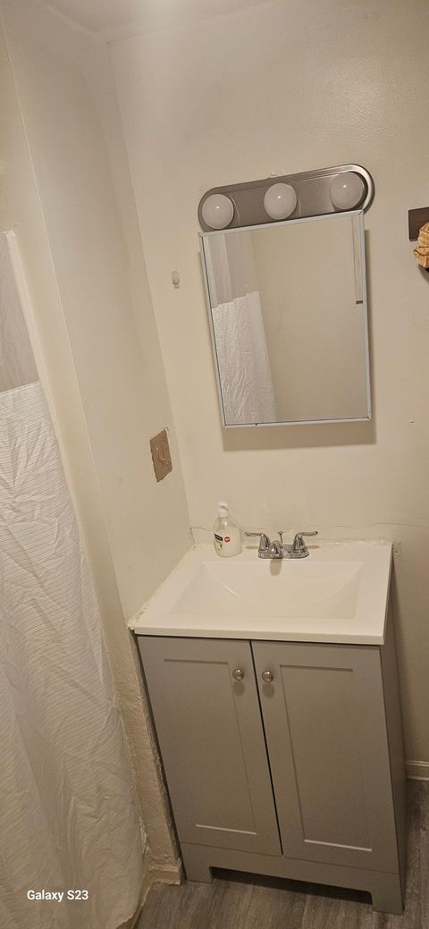 Private Room in 2Bed.1Bath