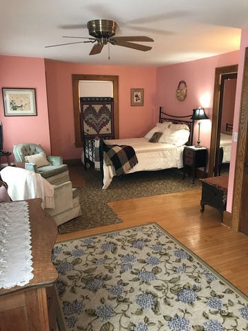 Private Room in 3Bed.2Bath