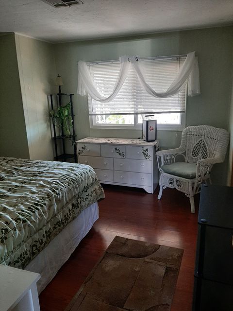 Private Room in 2Bed.2Bath