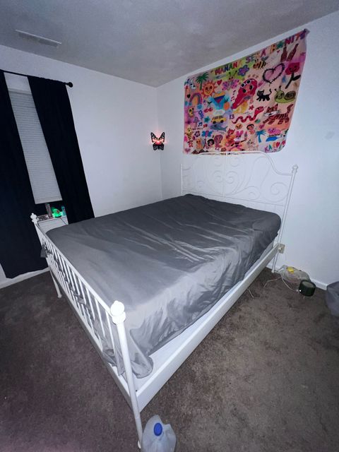 Private Room in 3Bed.2.5Bath