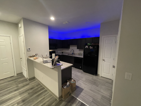 Private Room in 1Bed.1Bath