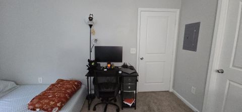 Private Room in 2Bed.2Bath