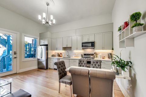 Entire Place 6Bed.3Bath