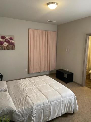 Private Room in 2Bed.2Bath