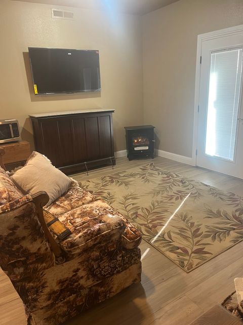 Entire Place 2Bed.1Bath