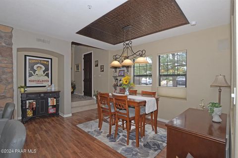 Private Room in 2Bed.2.5Bath
