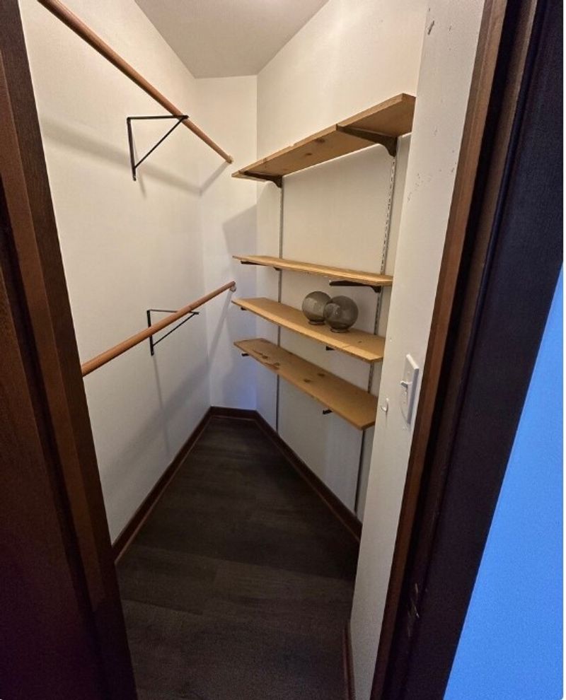 roommates in Chicago Room2Bed.2Bath - cirtru.com