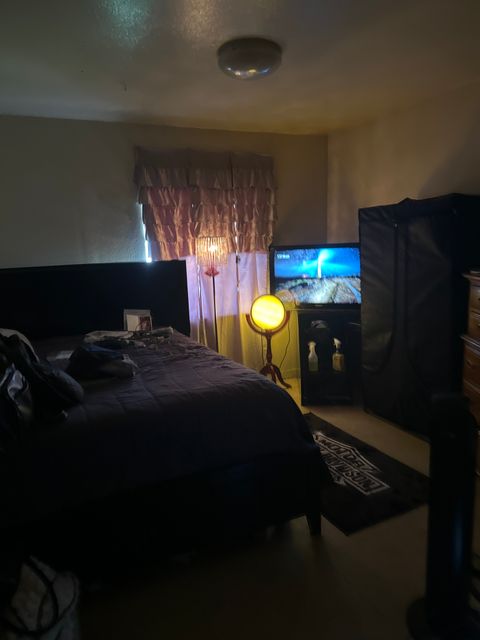 Private Room in 1Bed.1Bath