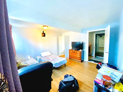 Private Room in 1Bed.1Bath