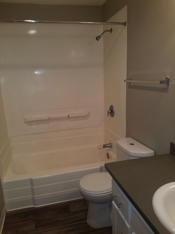 Private Room in 2Bed.2Bath