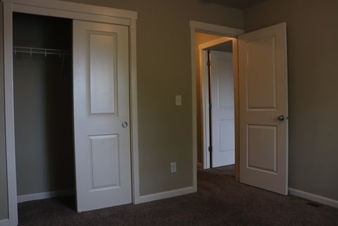 Private Room in 3Bed.2.5Bath