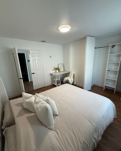 Room2Bed.2Bath