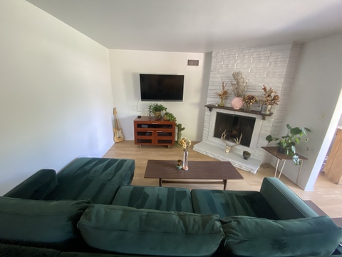 Private Room in 3Bed.2Bath