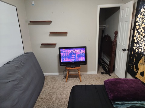 Private Room in 2Bed.1Bath