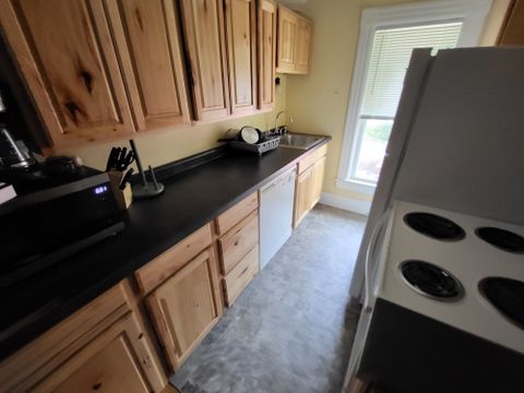 Entire Place 3Bed.1Bath