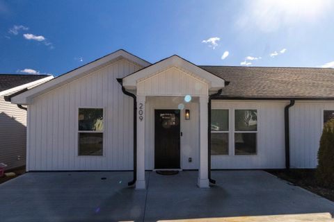 Private Room in 3Bed.2Bath