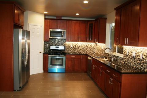 $1500 Master Bedroom Attached Bath