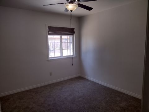 Private Room in 3Bed.2Bath